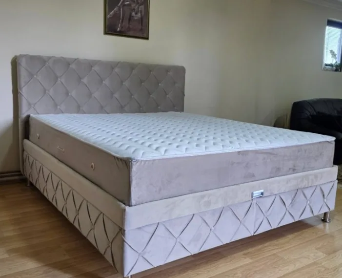 Elit Box Čester